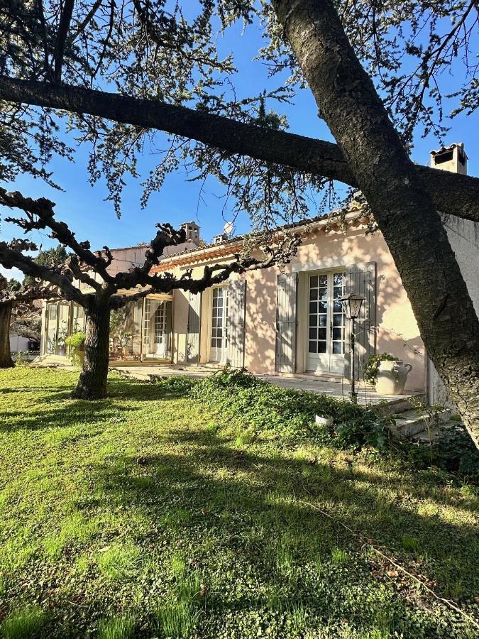 Villa De La Roque Eygalières Extérieur photo